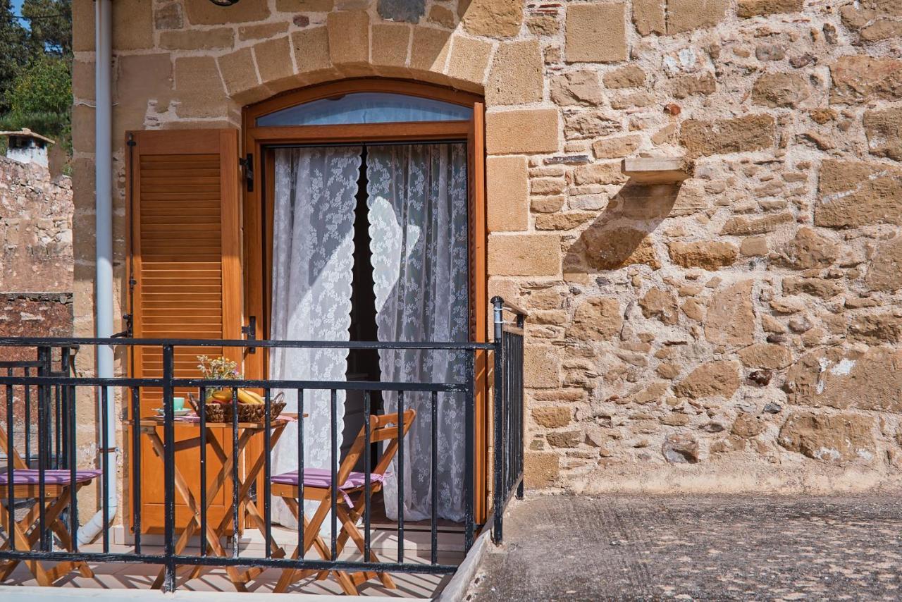 Vaggelis Little Stone House Villa Maredhianá Екстериор снимка